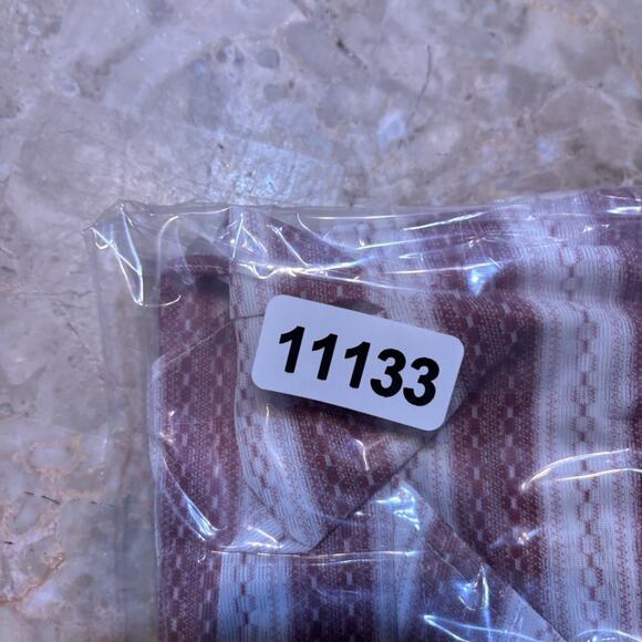 Vintage Le Mans Knit Shirt Mens Large White Red Permanent Press True 80s Dagger - Picture 10 of 10